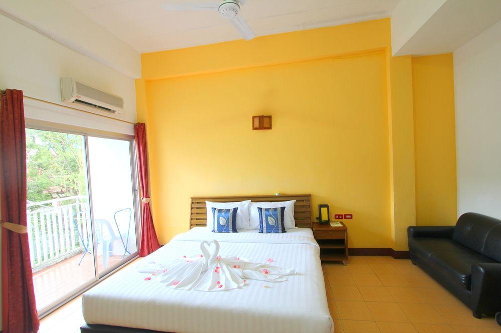 Sea U Honey Hotel Patong Bagian luar foto