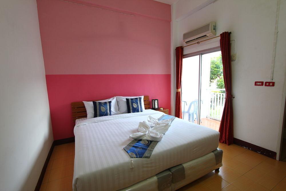 Sea U Honey Hotel Patong Bagian luar foto
