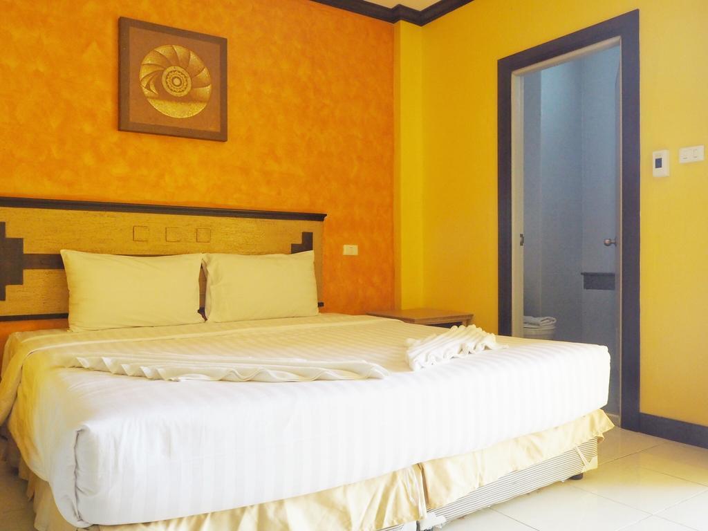 Sea U Honey Hotel Patong Bagian luar foto