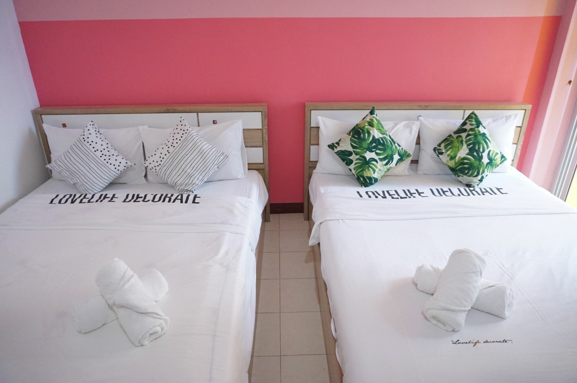 Sea U Honey Hotel Patong Bagian luar foto